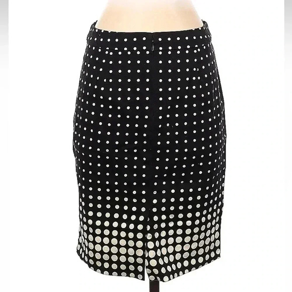 J. Crew Polka Dot Pencil Skirt Black White Back Zipper Ombre Dots Size 2 - Picture 3 of 4